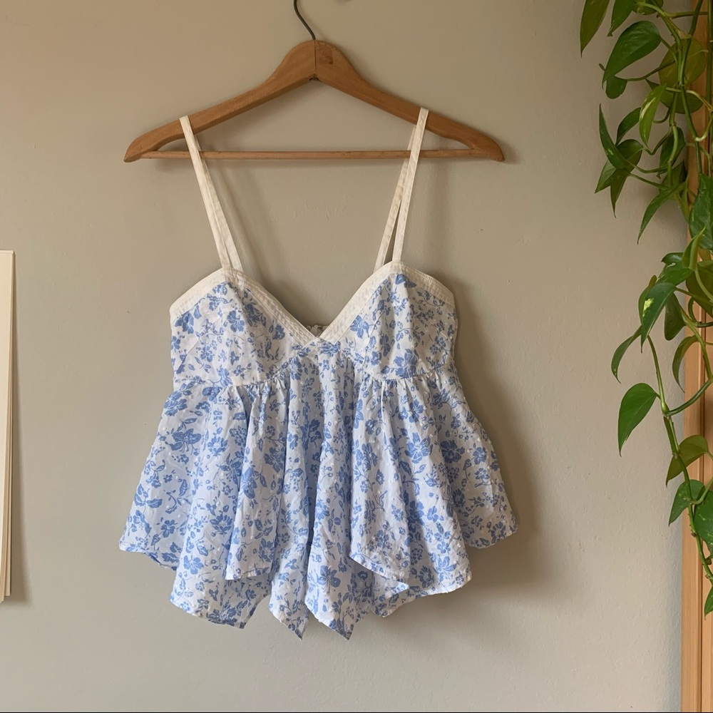 Handkerchief Hem Tank